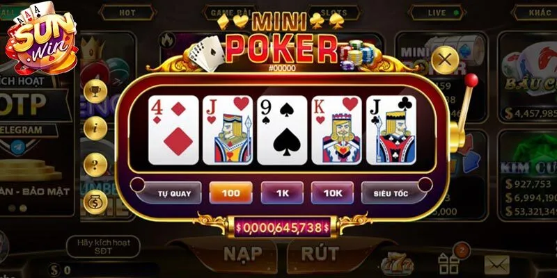 So sánh mini poker và game poker truyền thống